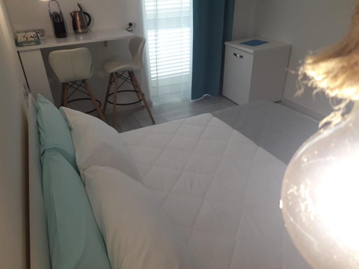 Aquamari B&B เวียสเต ภายนอก รูปภาพ